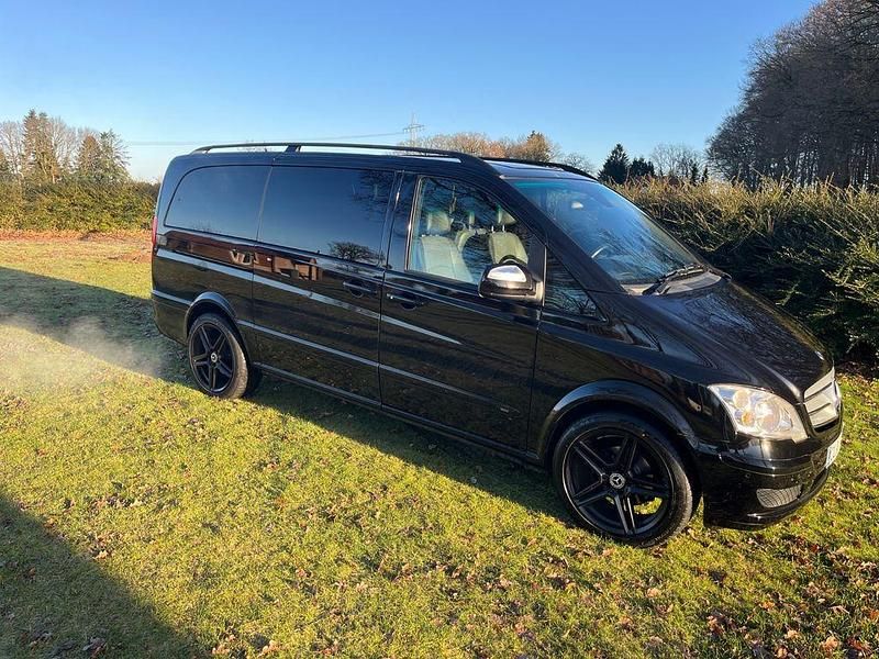 Gebraucht Mercedes Viano Edition 225 PS (165 kW) 2011 Schwarz Van / Kleinbus