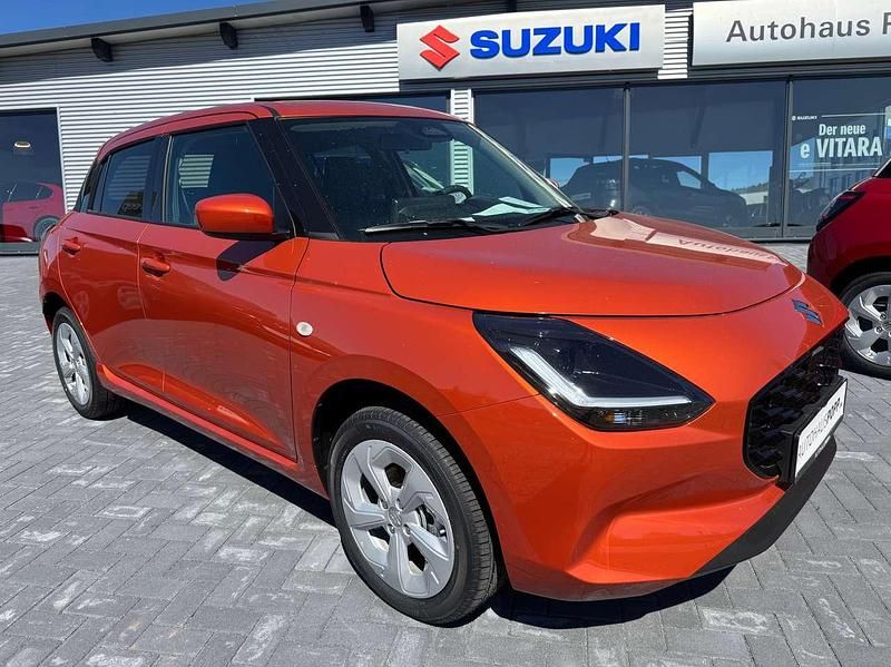 Neu Suzuki Swift Comfort 83 PS (61 kW) 2026 Orange Kleinwagen