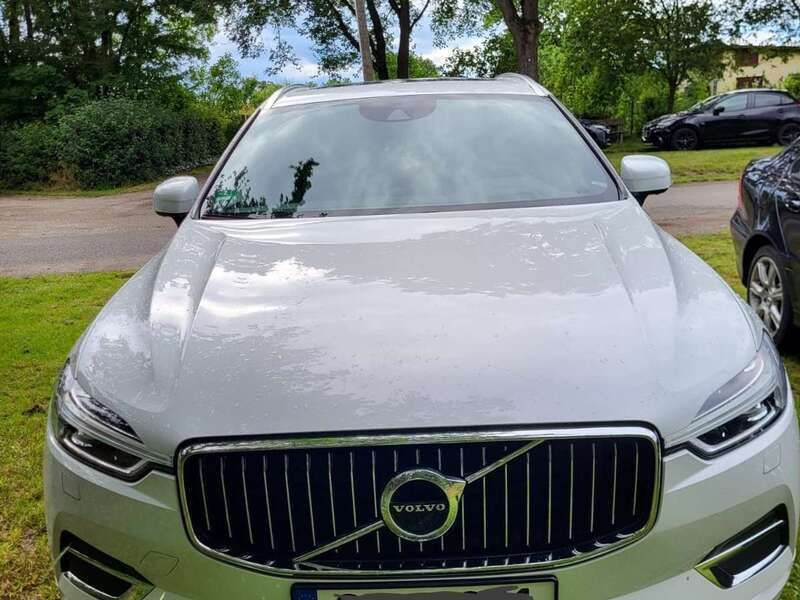 Weiß Gebraucht 2019 Volvo XC60 Inscription SUV | 29.450 € (Etwas zu teuer) - Bild 1/4