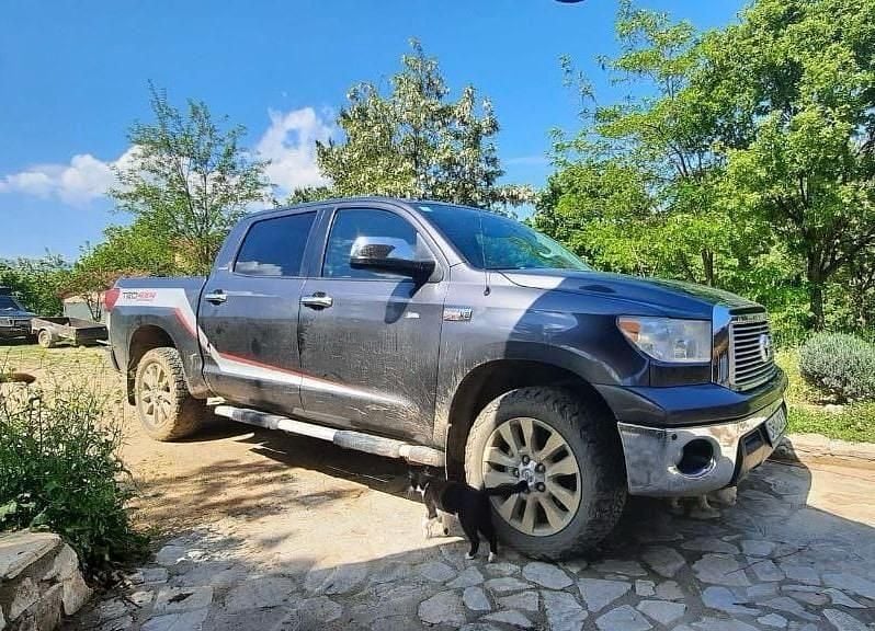 Grau Gebraucht 2013 Toyota Tundra Abholung | 27.999 € (Superpreis) - Bild 1/4