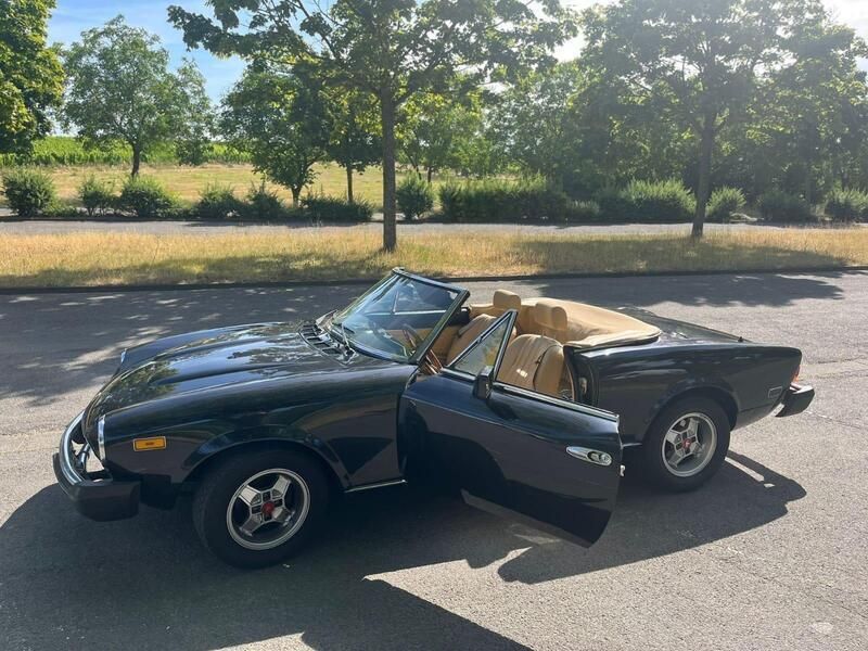 Andere außenfarben Gebraucht 1982 Fiat 124 Cabrio | 14.900 € - Bild 1/4