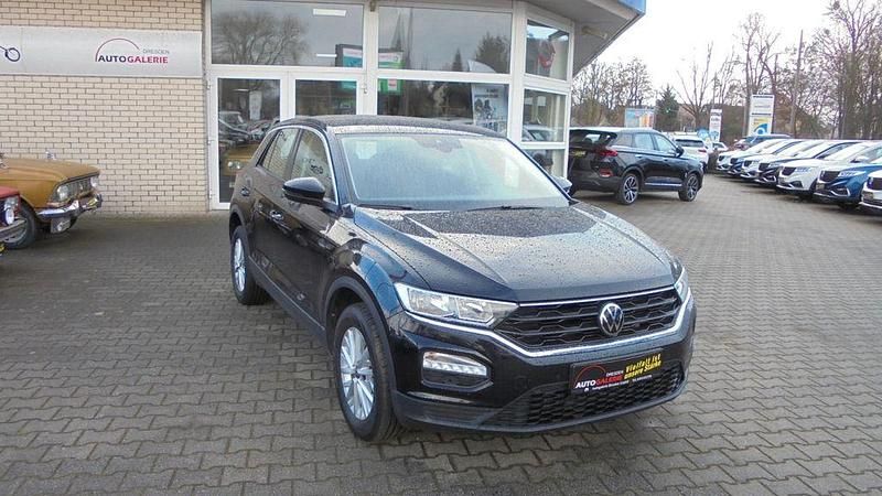 Gebraucht VW T-Roc Basis 110 PS (80 kW) 2021 Schwarz SUV