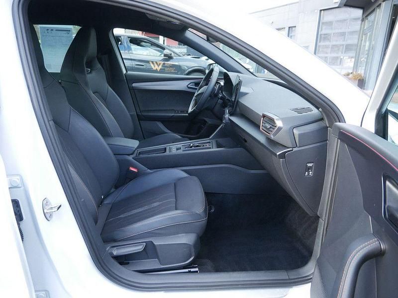 Gebraucht Cupra Leon VZ 245 PS (180 kW) 2023 Weiß Limousine