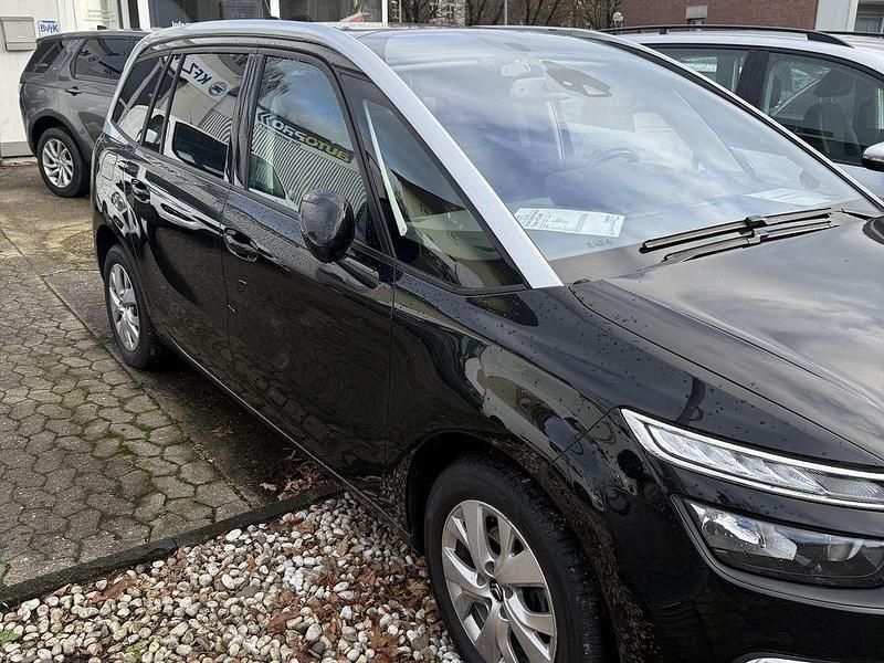 Gebraucht Citroën C4 SpaceTourer SELECTION 131 PS (96 kW) 2019 Noir onyx Van / Kleinbus