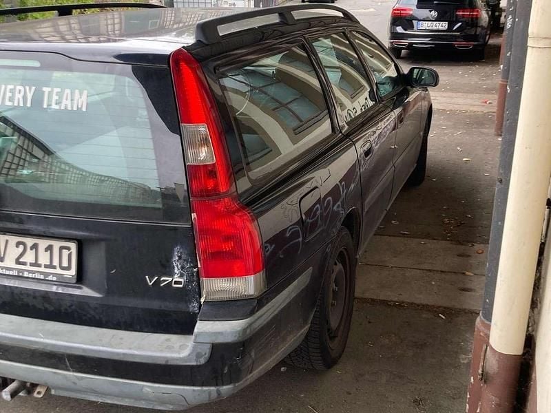 Gebraucht Volvo V70 140 PS (102 kW) 2002 Schwarz Kombi