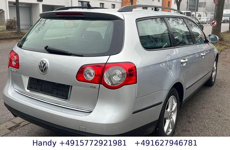 Gebraucht VW Passat Trendline 122 PS (89 kW) 2009 Silber Kombi