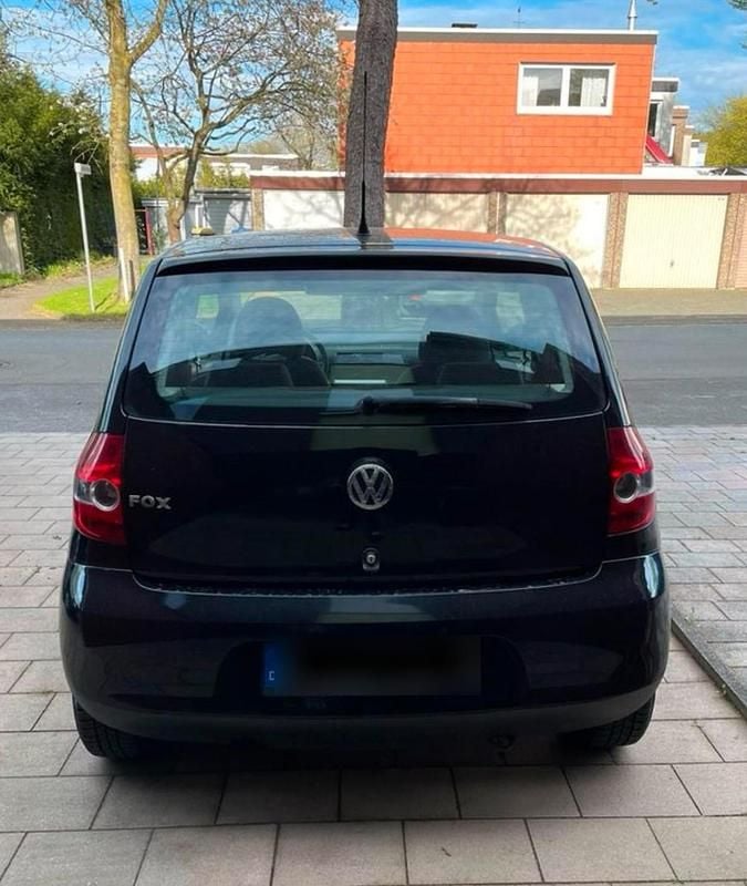 Usata VW Fox 55 CV (40 kW) 2008 Nero Utilitaria