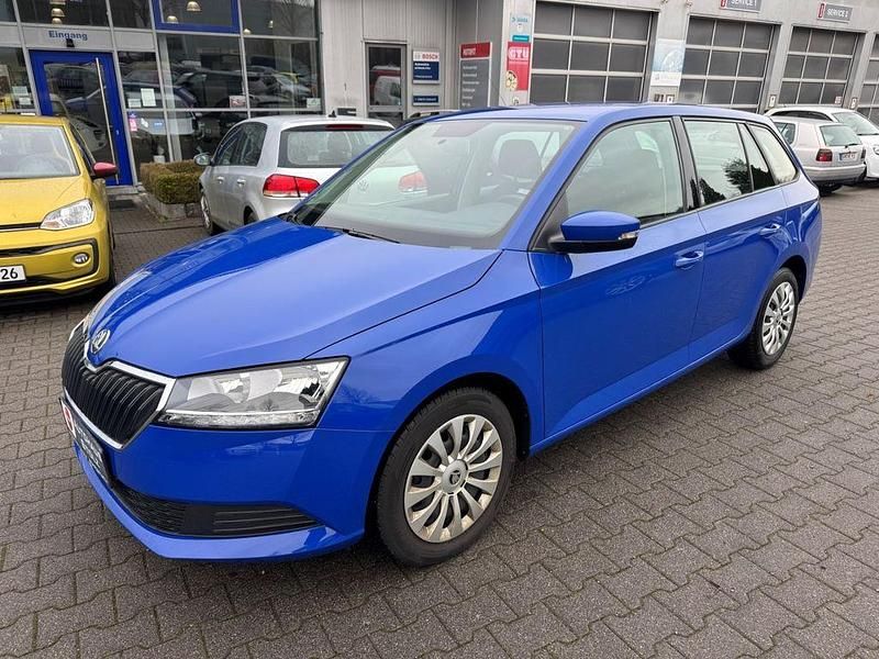 Blau Gebraucht 2021 Skoda Fabia Active Kombi | 12.757 € (Guter Preis) - Bild 1/4