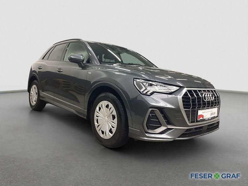 Gebraucht Audi Q3 Ambiente 150 PS (110 kW) 2022 Daytonagrau perleffekt SUV