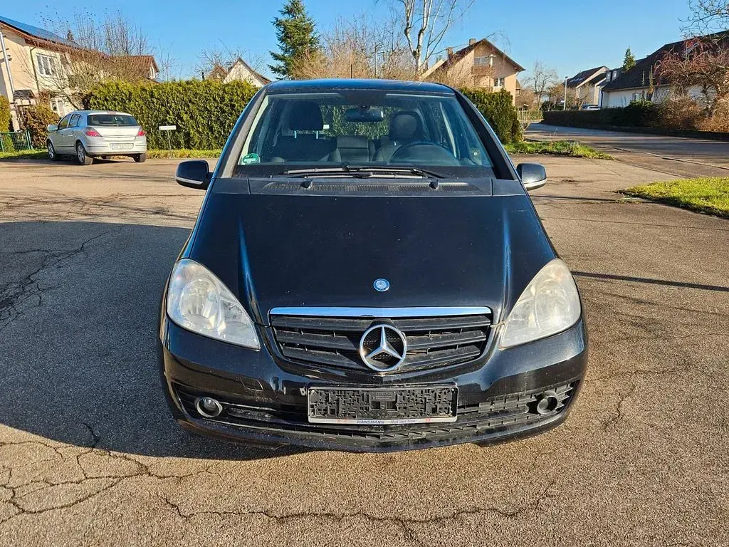 Gebraucht Mercedes A160 95 PS (69 kW) 2010 Schwarz Limousine