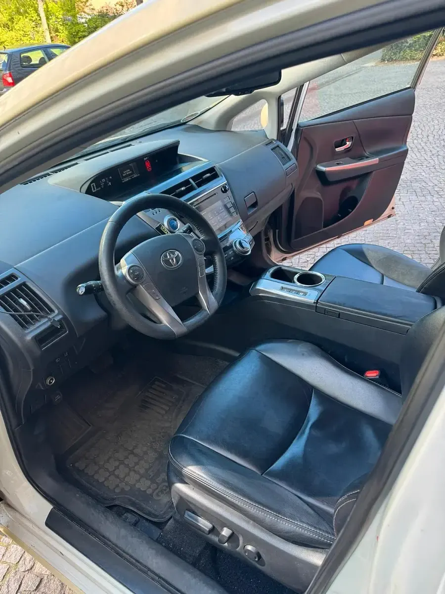 Gebraucht Toyota Prius+ Plus 136 PS (100 kW) 2019 Weiß Van / Kleinbus