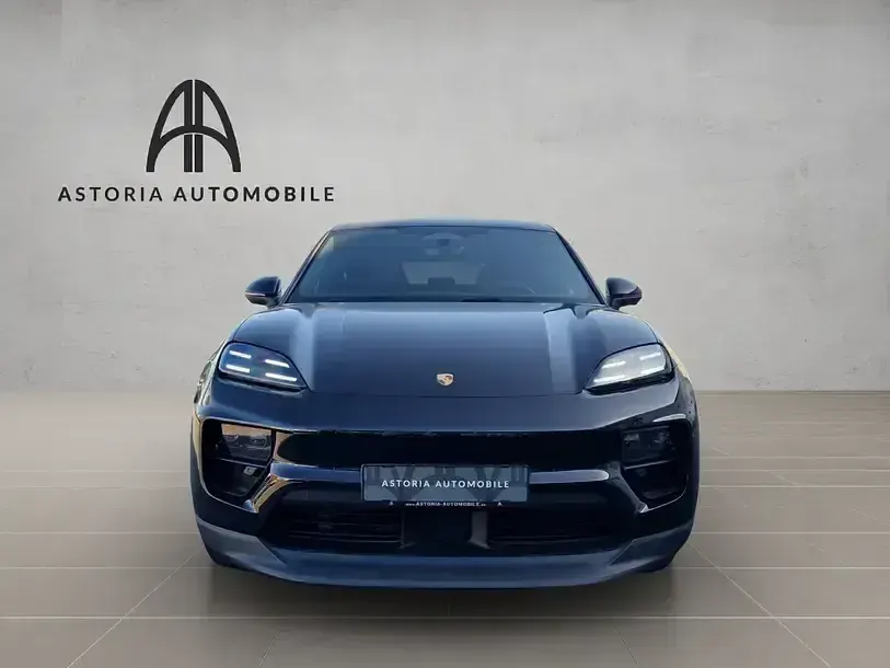 Gebraucht Porsche Macan 300 kW (408 PS) 2025 Schwarz SUV