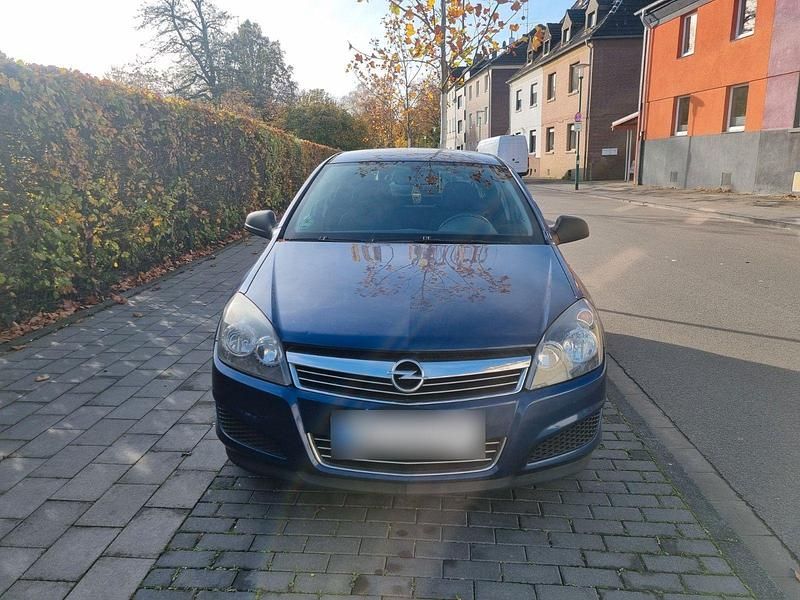 Gebraucht Opel Astra Innovation 90 PS (66 kW) 2009 Blau Limousine