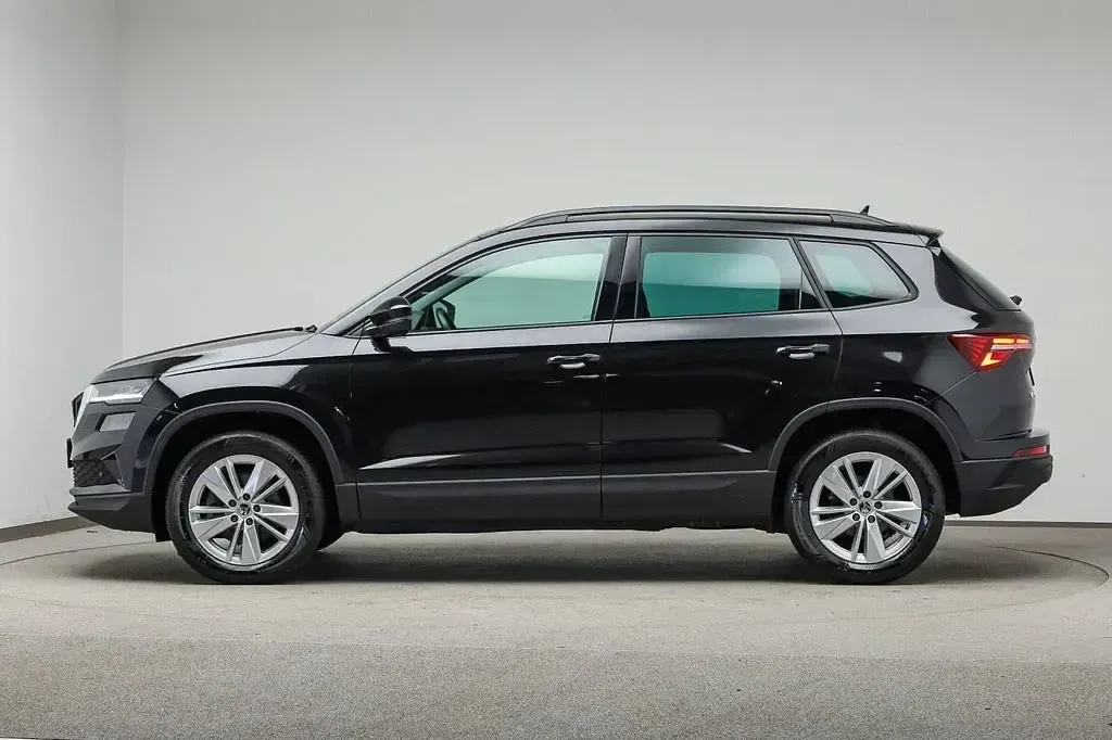 Gebraucht Skoda Karoq Selection 150 PS (110 kW) 2024 Blackmagic perleffekt SUV
