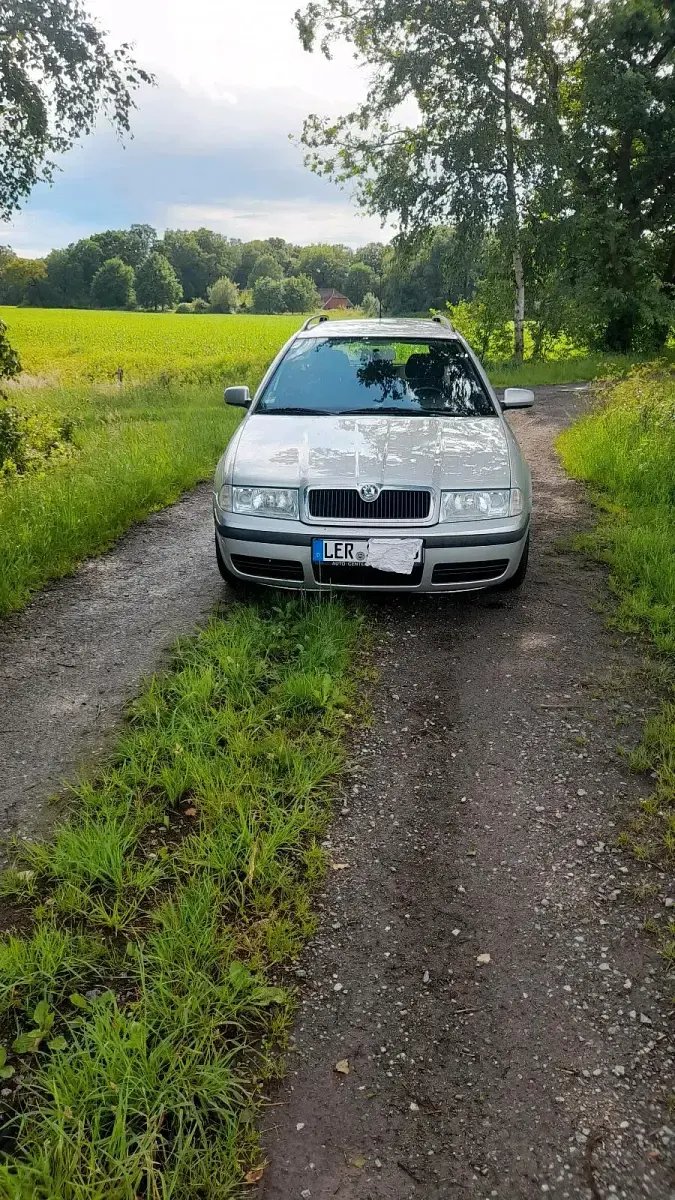 Gebraucht Skoda Octavia 90 PS (66 kW) 2004 Silber Kombi