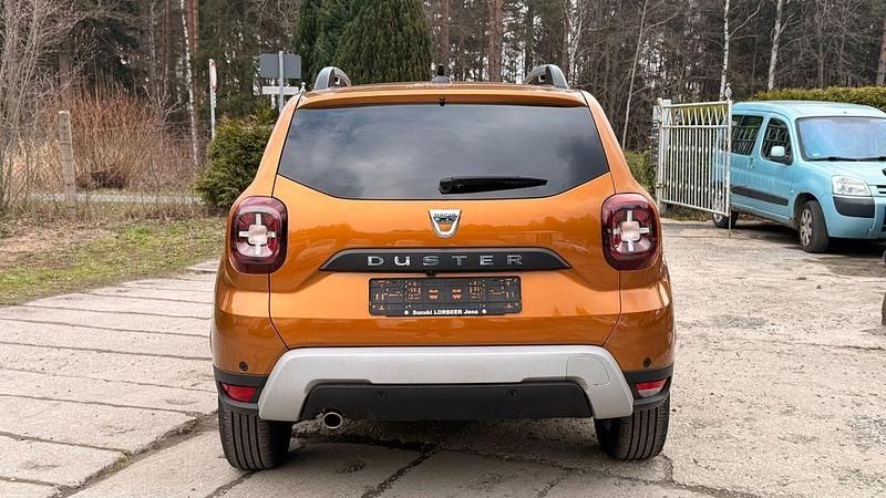 Gebraucht Dacia Duster 131 PS (96 kW) 2021 Orange SUV