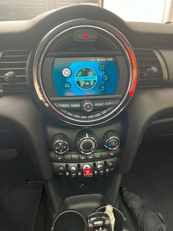 Gebraucht Mini One Cabriolet 102 PS (75 kW) 2021 Schwarz Cabrio