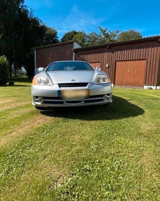 Gebraucht Hyundai Coupé 167 PS (122 kW) 2004 Silber Coupé