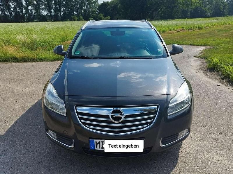 Grau Gebraucht 2011 Opel Insignia Innovation Kombi | 5.900 € (Fairer Preis) - Bild 1/4