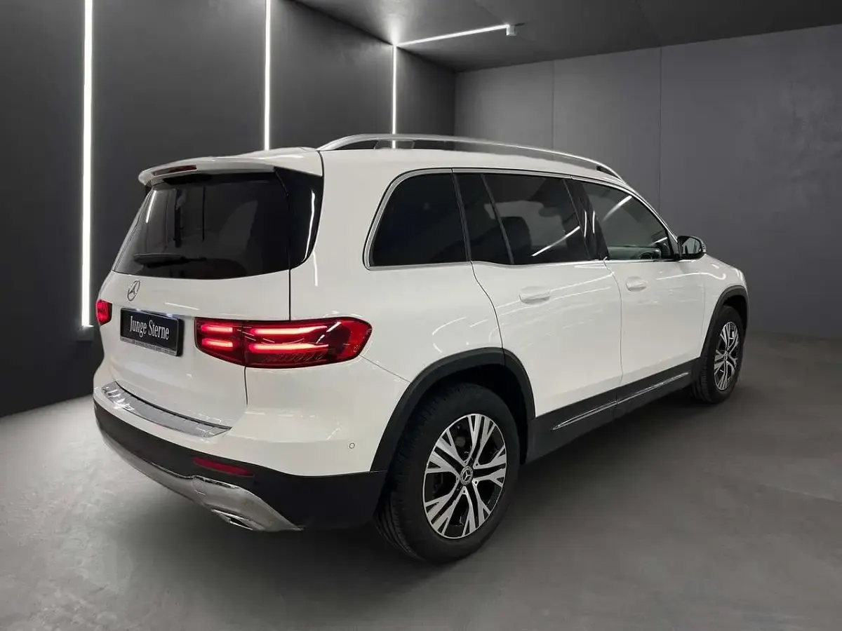 Gebraucht Mercedes GLB200 Progressive 163 PS (119 kW) 2025 Weiß SUV