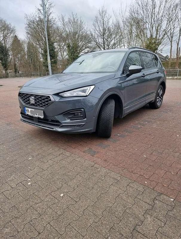 Gebraucht Seat Tarraco FR 150 PS (110 kW) 2023 Grau SUV