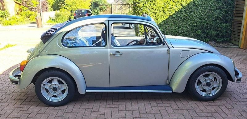 Gebraucht VW Käfer 46 PS (33 kW) 1997 Silber Cabrio