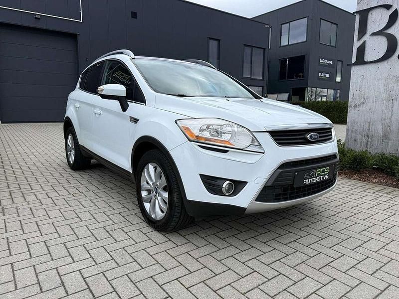Gebraucht Ford Kuga Titanium 136 PS (100 kW) 2011 Weiß SUV