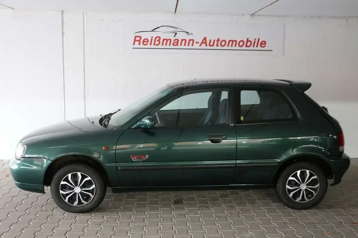 Gebraucht Suzuki Baleno 86 PS (63 kW) 2001 Grünmetallic Kleinwagen