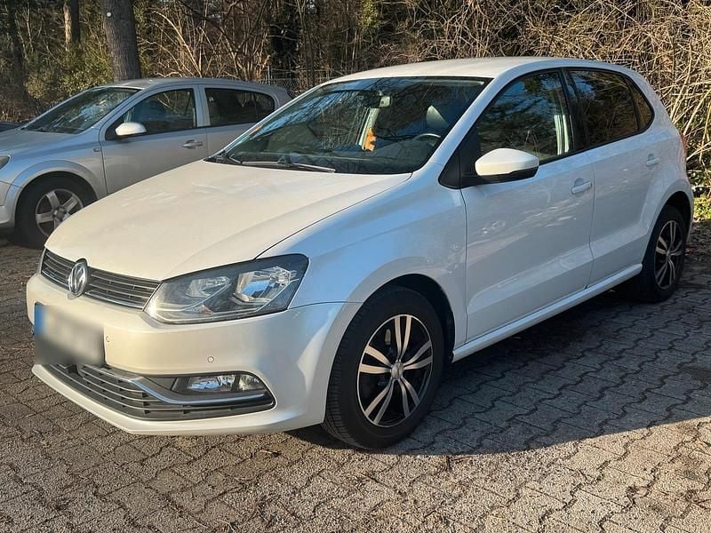 Gebraucht VW Polo Highline 105 PS (77 kW) 2015 Weiß Kleinwagen