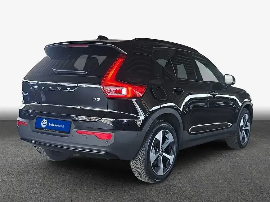 Gebraucht Volvo XC40 120 PS (88 kW) 2025 SUV