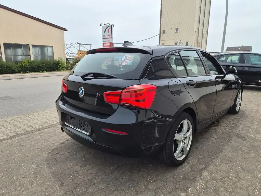 Gebraucht BMW 118 136 PS (100 kW) 2016 Schwarz Kleinwagen