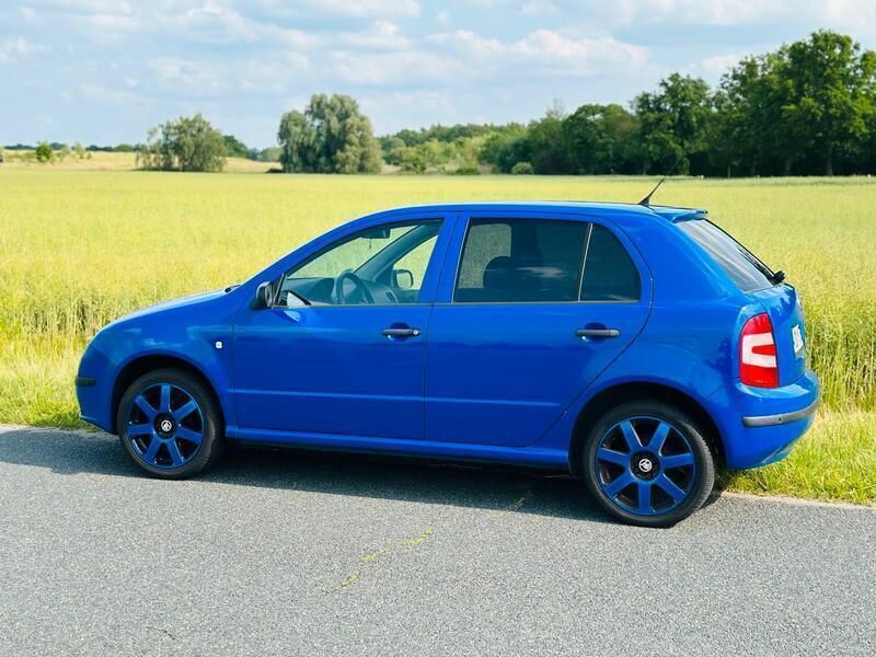 Blau Gebraucht 2006 Skoda Fabia Kleinwagen | 1.100 € (Guter Preis) - Bild 1/4