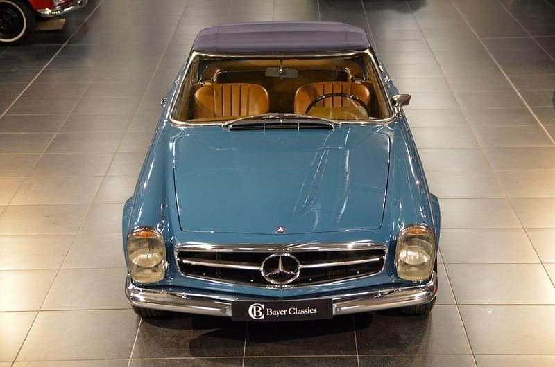 Blau Gebraucht 1969 Mercedes SL280 Cabrio | 89.800 € - Bild 1/4