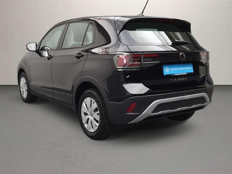 Gebraucht VW T-Cross Basis 95 PS (69 kW) 2025 Deep black perleffekt SUV