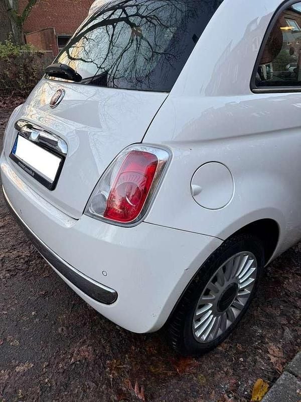 Gebraucht Fiat 500 Lounge 86 PS (63 kW) 2013 Weiß Kleinwagen