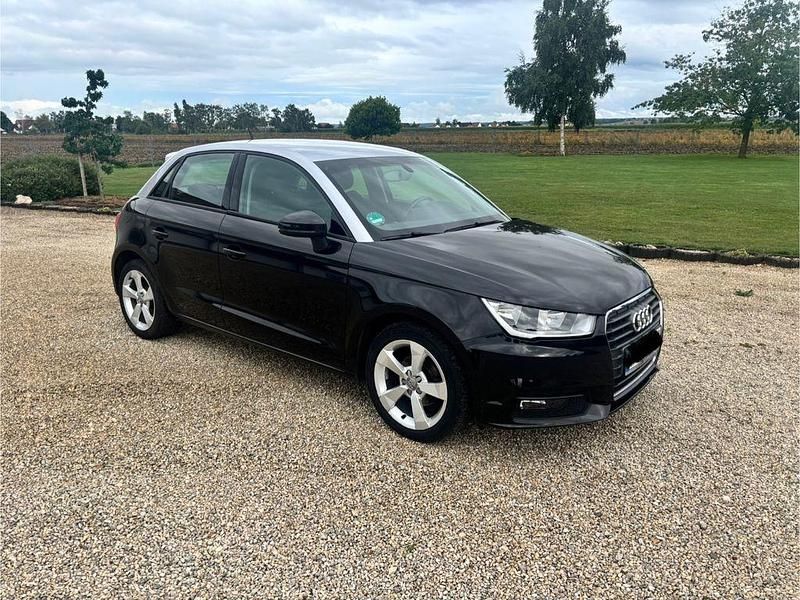 Schwarz Gebraucht 2017 Audi A1 Sportback Sport Kleinwagen | 15.500 € (Etwas zu teuer) - Bild 1/4