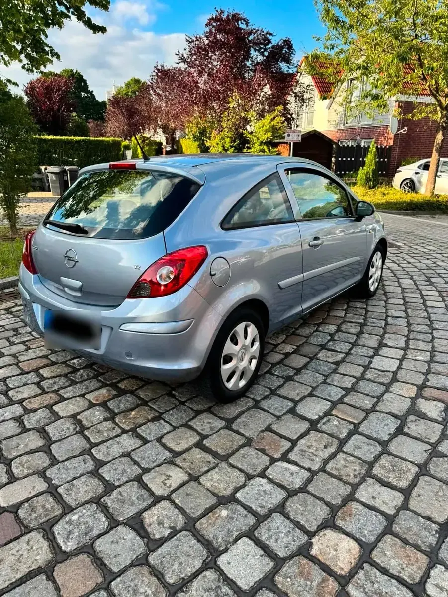 Gebraucht Opel Corsa 85 PS (62 kW) 2007 Silber Kleinwagen