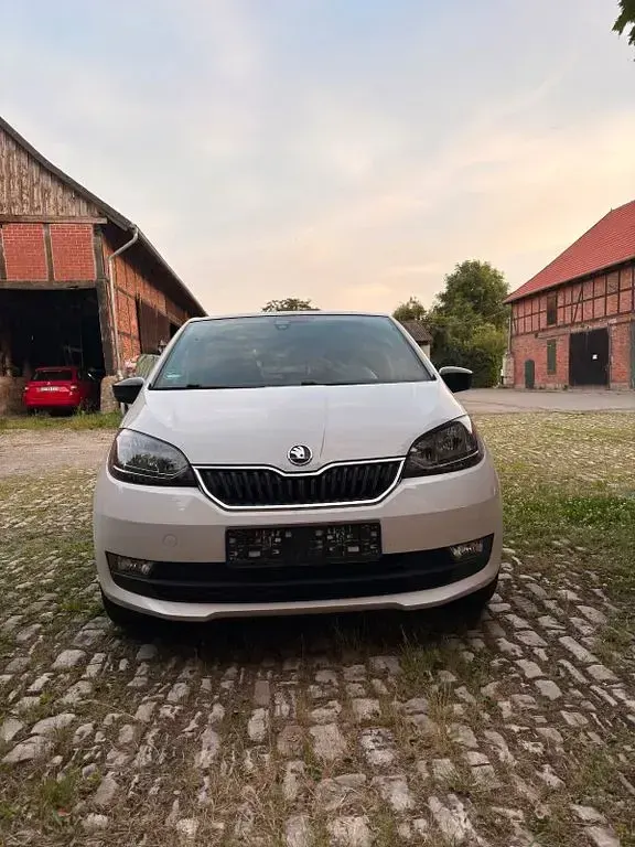 Gebraucht Skoda Citigo Clever 75 PS (55 kW) 2019 Weiß Kleinwagen
