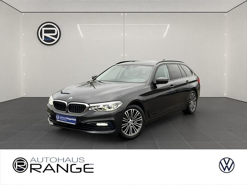 Gebraucht BMW 520 Sport Line 184 PS (135 kW) 2019 Sophistograu brillanteffekt Kombi