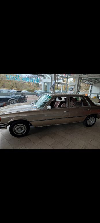 Gebraucht Mercedes S280 Classic 160 PS (117 kW) 1974 Gold Limousine