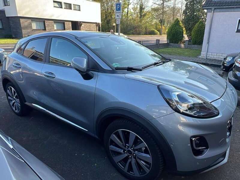 Grau Gebraucht 2023 Ford Puma Titanium X SUV | 19.900 € (Superpreis) - Bild 1/4