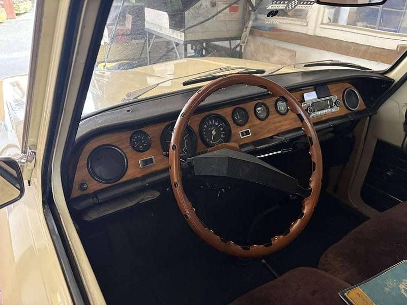 Second-hand Renault R8 41 CP (30 kW) 1973