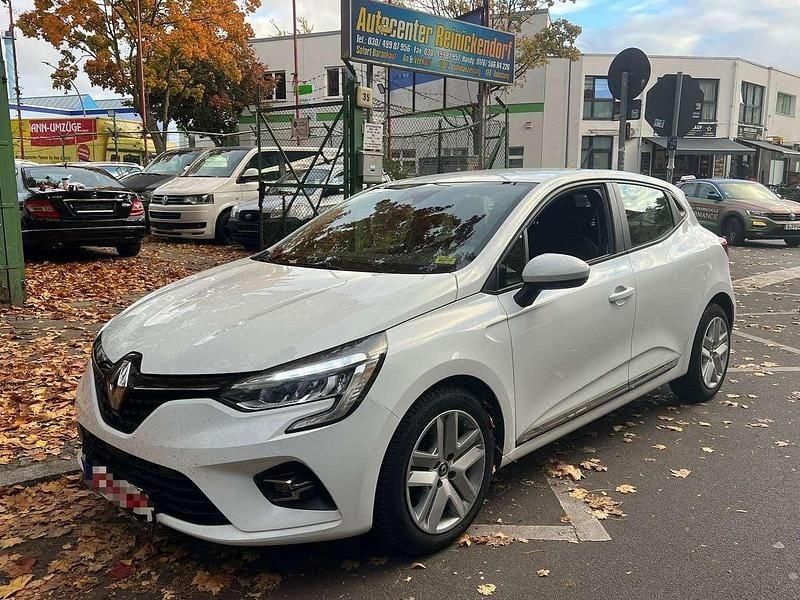 Weiß Gebraucht 2020 Renault Clio V Kleinwagen | 7.499 € (Guter Preis) - Bild 1/4