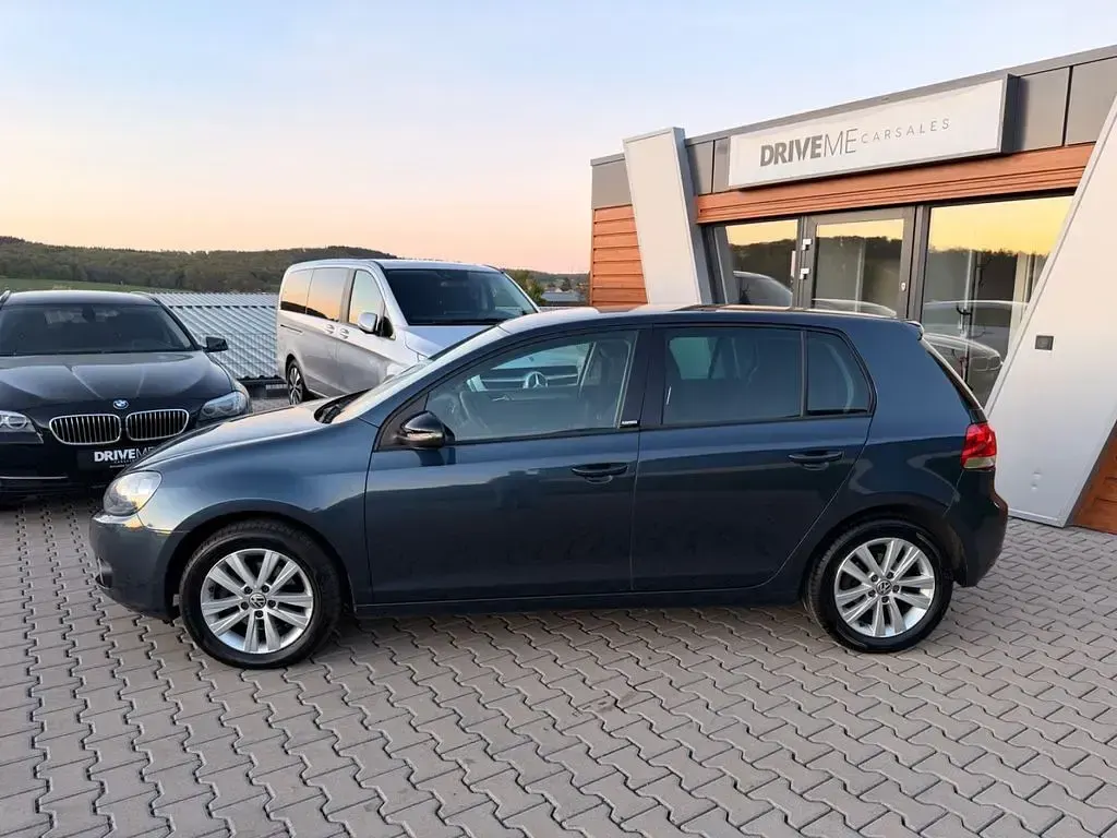Gebraucht VW Golf VI Style 140 PS (102 kW) 2011 Blau Kleinwagen