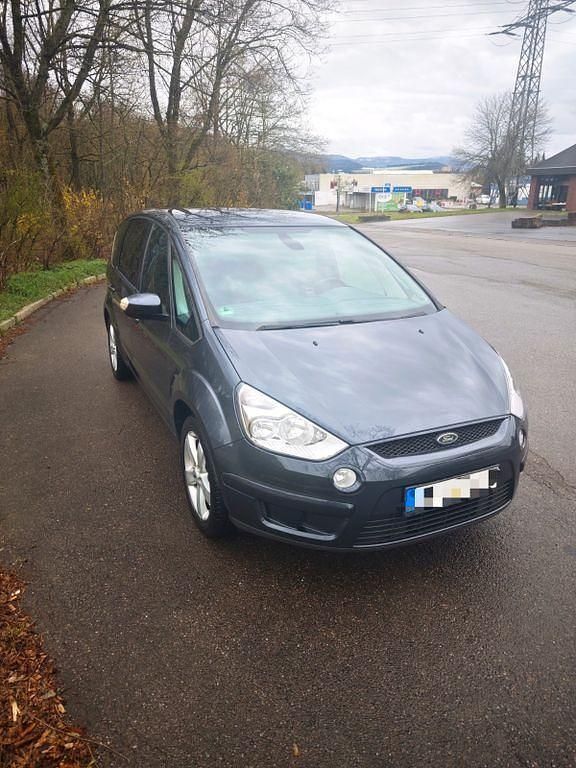 Gebraucht Ford S-MAX Titanium 145 PS (106 kW) 2007 Grau Van / Kleinbus