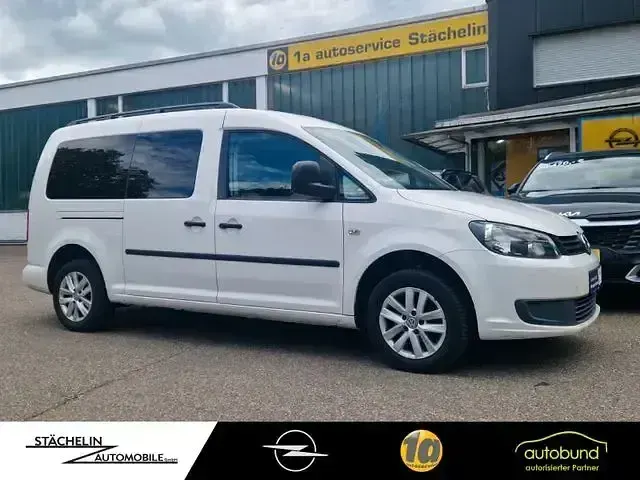 Usata VW Caddy Startline 105 CV (77 kW) 2011 Bianco Monovolume