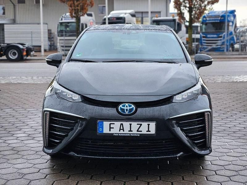 Gebraucht Toyota Mirai H2 75 PS (55 kW) 2017 Schwarz Limousine