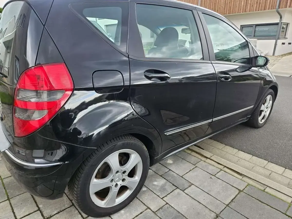 Gebraucht Mercedes A200 Avantgarde 140 PS (102 kW) 2005 Schwarz Kleinwagen