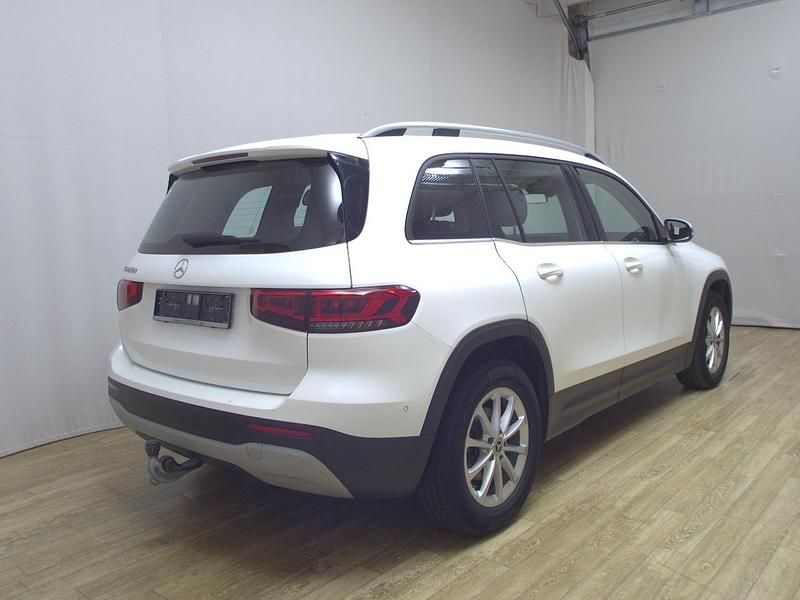 Gebraucht Mercedes GLB200 Style 150 PS (110 kW) 2021 Weiss SUV
