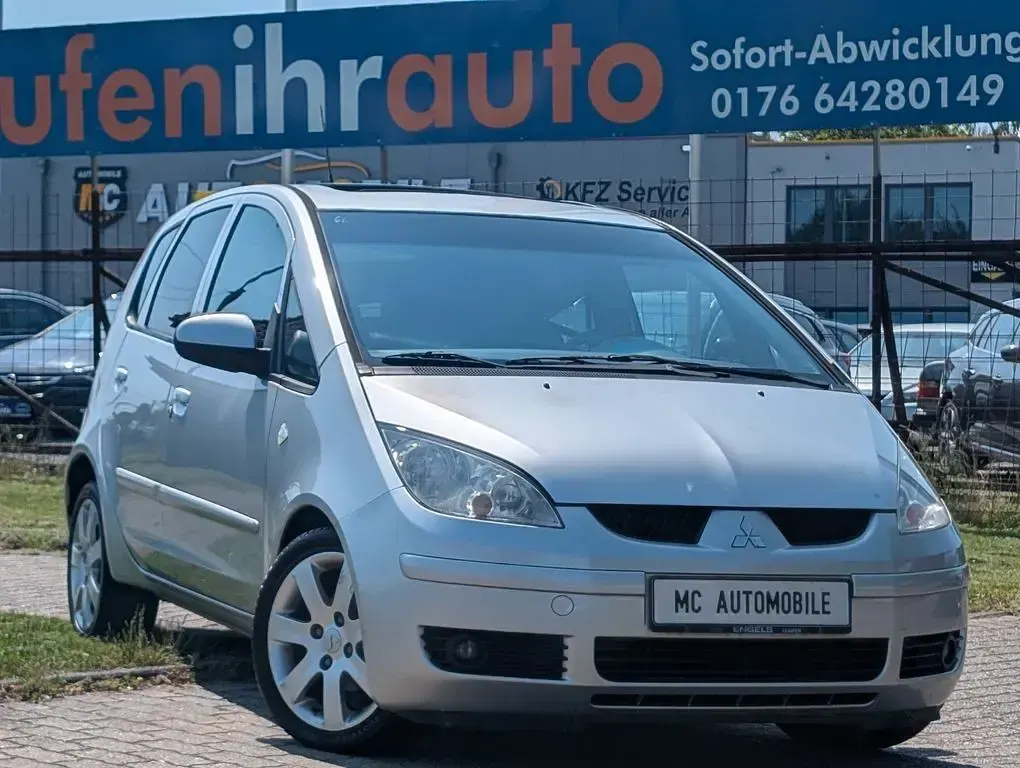 Gebraucht Mitsubishi Colt Instyle 109 PS (80 kW) 2004 Silber Kleinwagen